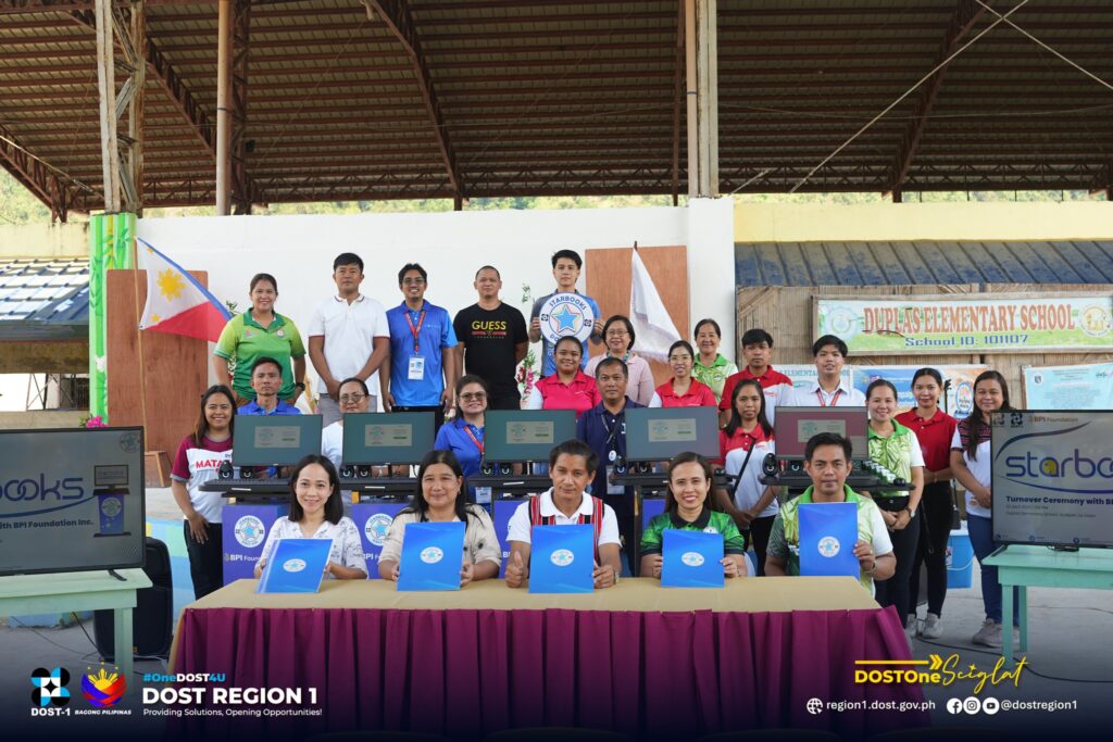 DOST REGION 1 TURNS OVER STARBOOKS TO 5 UNDERSERVED SCHOOLS IN CEREMONIAL EVENT