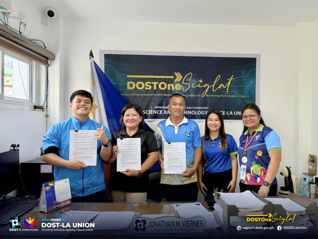EMPOWERING OFWS, FUELING INNOVATION: DOST REGION 1 INKS FIRST IFWD PH PROJECT IN LA UNION
